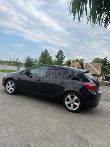 Opel Astra-16