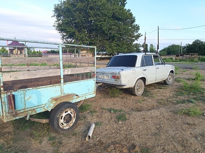 LADA (VAZ) 21011-5
