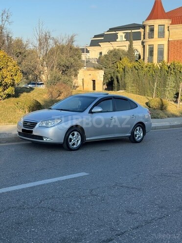 Hyundai Elantra-6