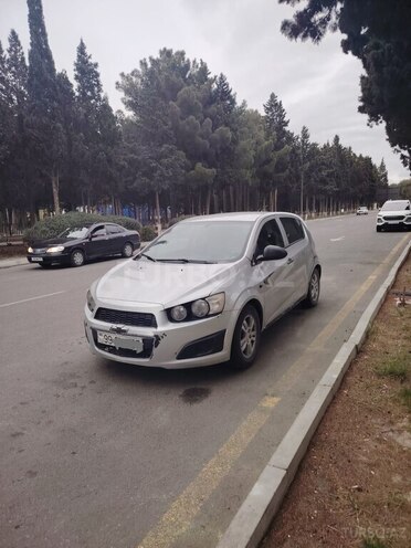 Chevrolet Aveo-1