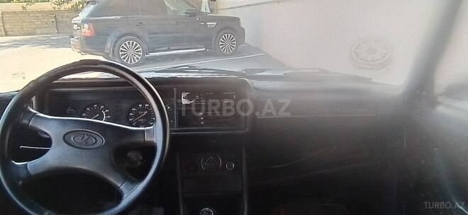 LADA (VAZ) 2107-8