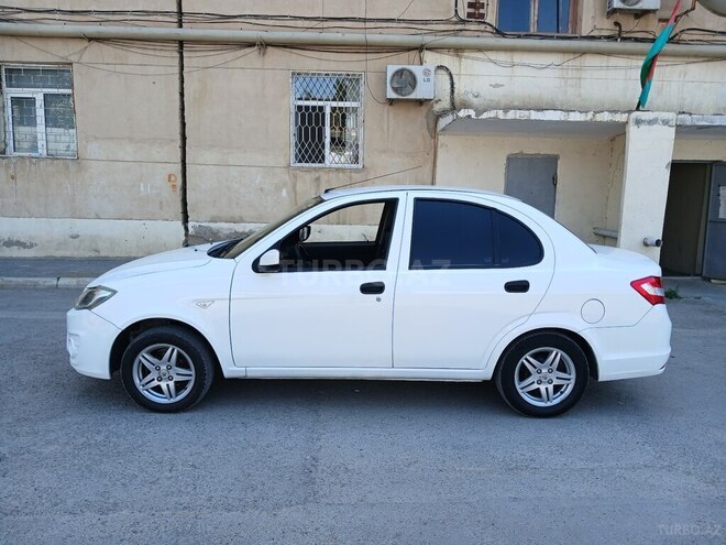 Saipa Saina-2