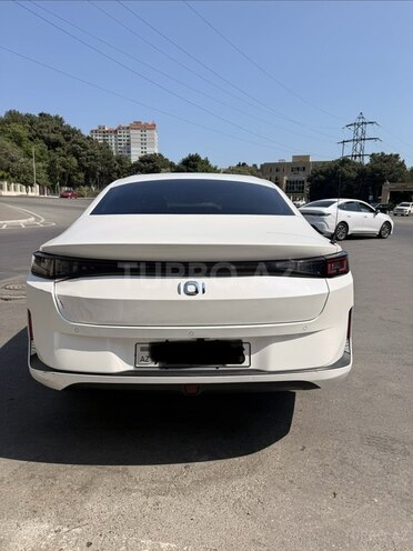 Changan Qiyuan A05-3