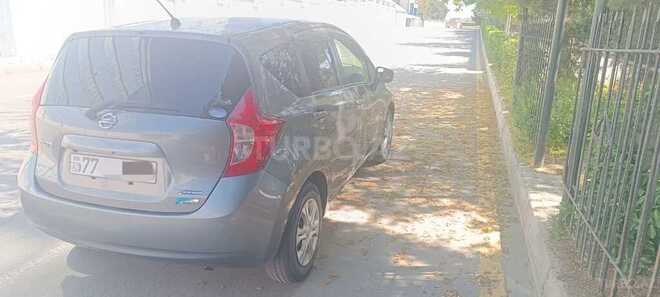 Nissan Note-2