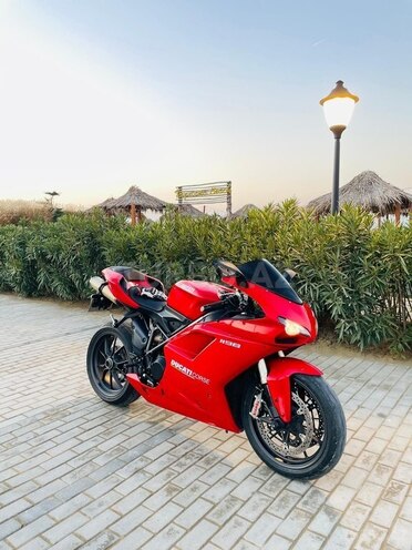 Ducati 1199 Panigale-3
