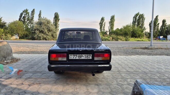 LADA (VAZ) 2107-4