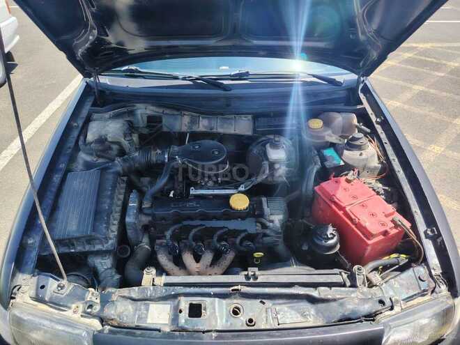 Opel Astra-9