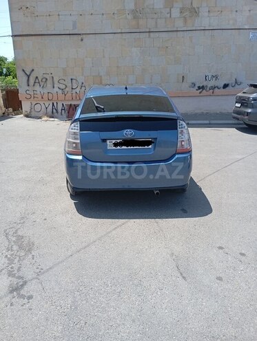 Toyota Prius-10