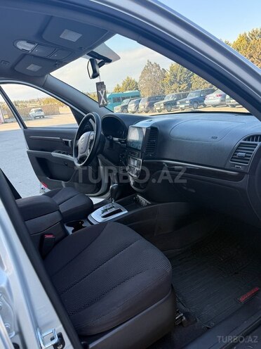 Hyundai Santa Fe-5