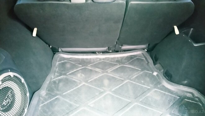 Mitsubishi Outlander-6