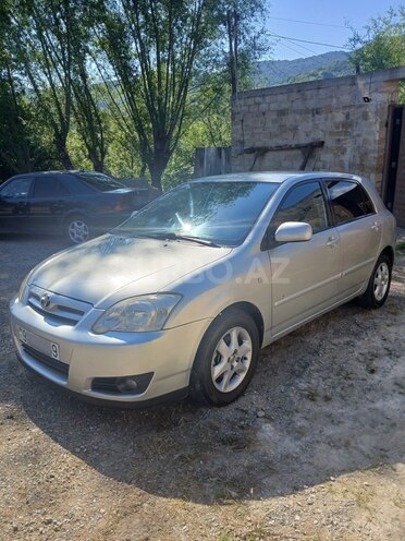 Toyota Corolla-3