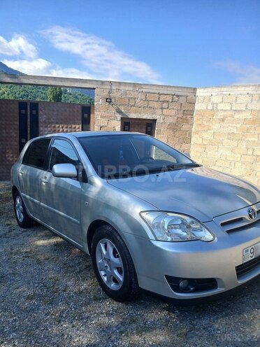 Toyota Corolla-2