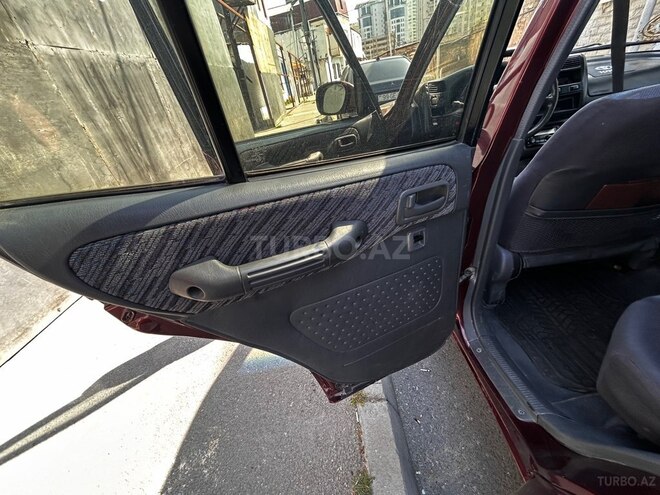 Toyota RAV4-17
