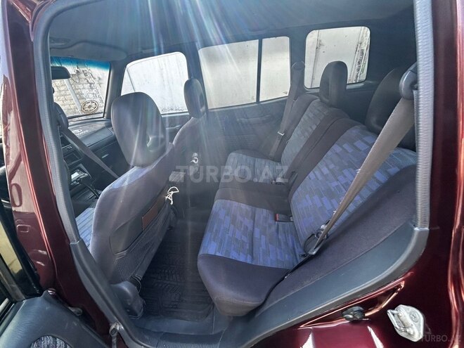 Toyota RAV4-18