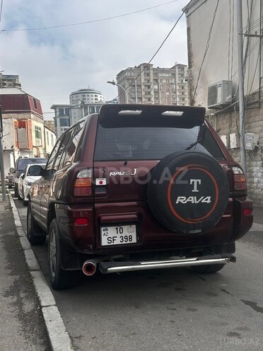 Toyota RAV4-21