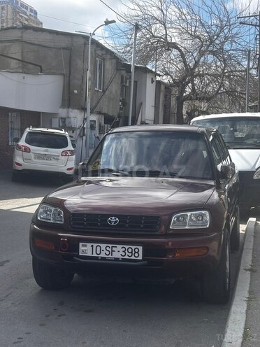 Toyota RAV4-20