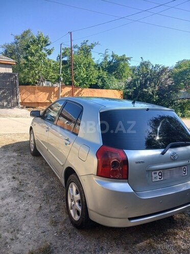 Toyota Corolla-6