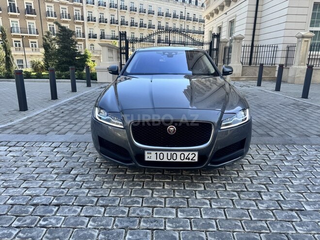 Jaguar XF-1