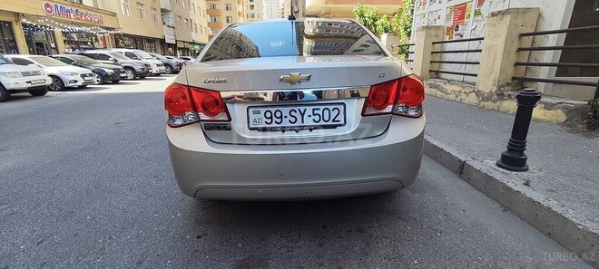 Chevrolet Cruze-2