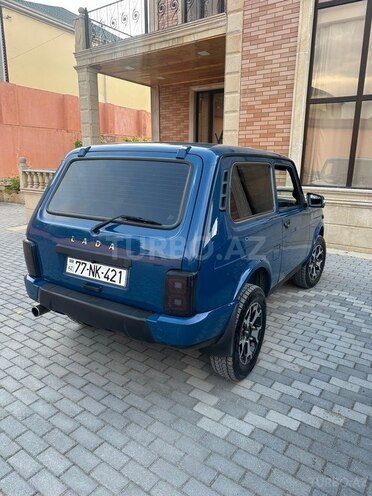 LADA (VAZ) Niva-8
