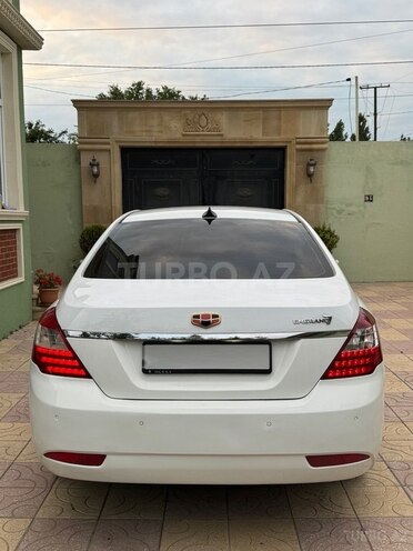 Geely Emgrand EC7-5