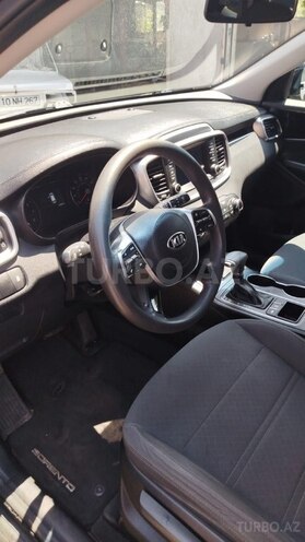 Kia Sorento-6