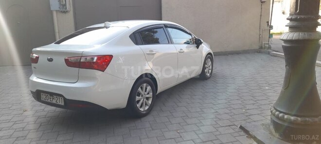 Kia Rio-3