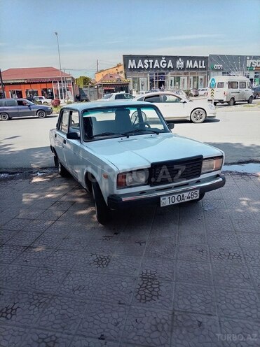 LADA (VAZ) 2107-1