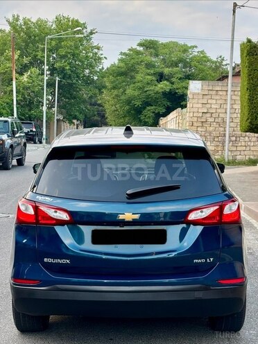 Chevrolet Equinox-8