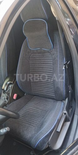 Renault Megane-11