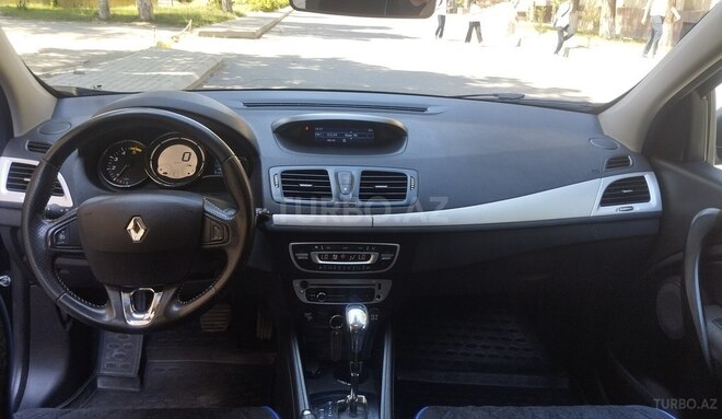 Renault Megane-9