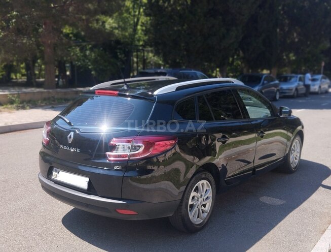 Renault Megane-5