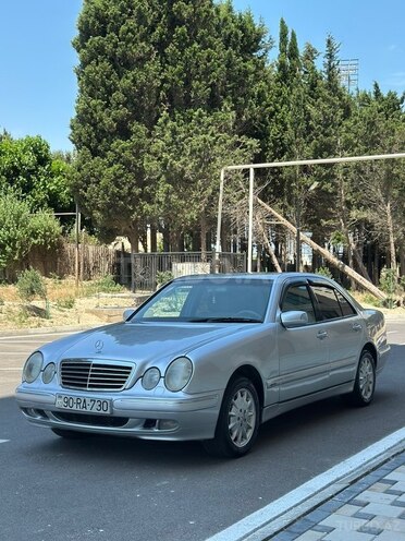 Mercedes E 280-2