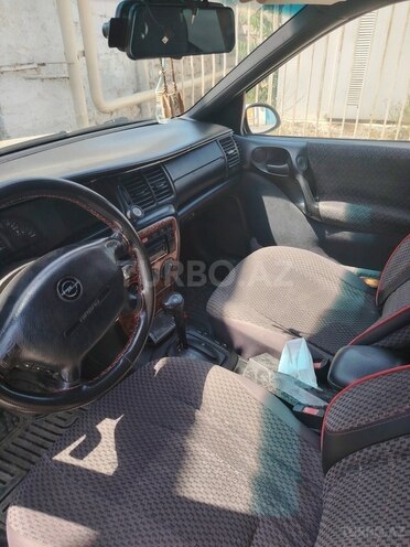 Opel Vectra-9