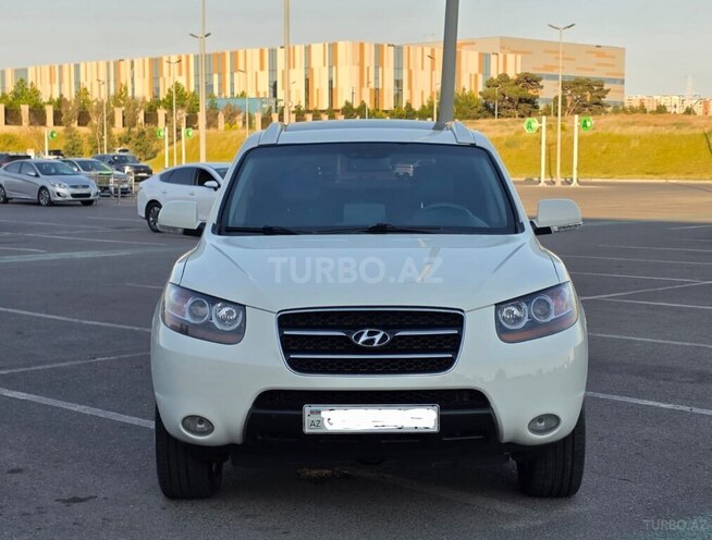 Hyundai Santa Fe-1