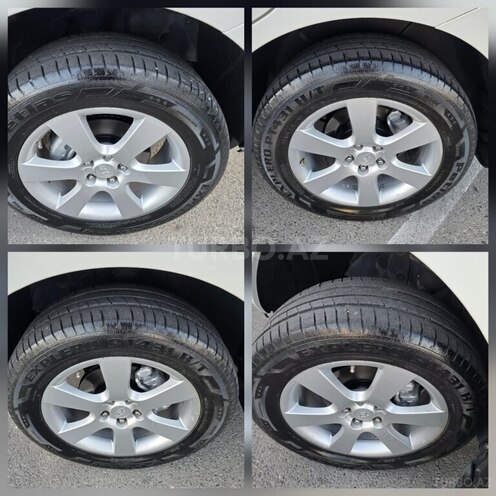 Hyundai Santa Fe-12