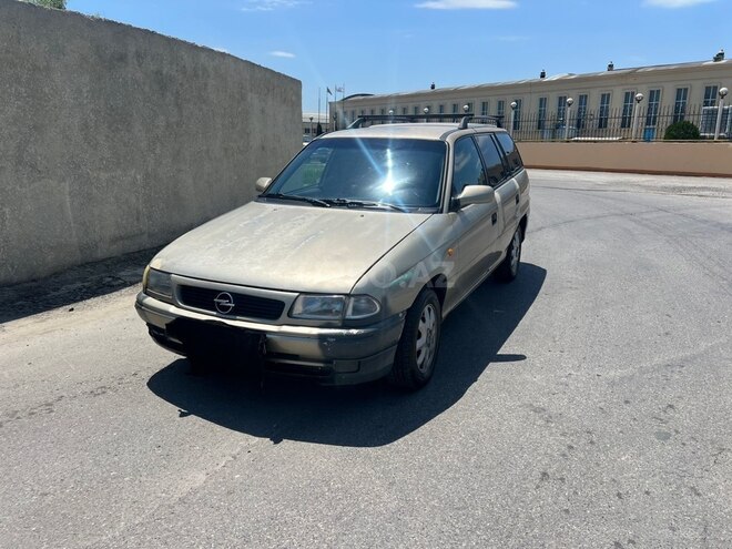 Opel Astra-3