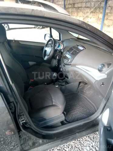 Chevrolet Spark-8