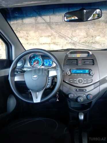 Chevrolet Spark-2