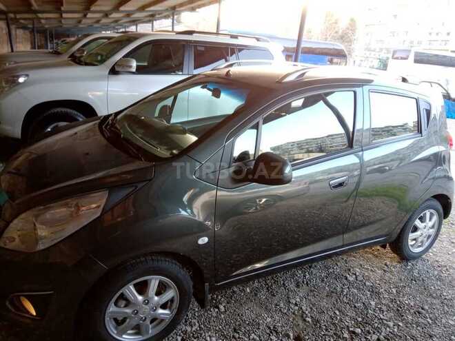 Chevrolet Spark-4
