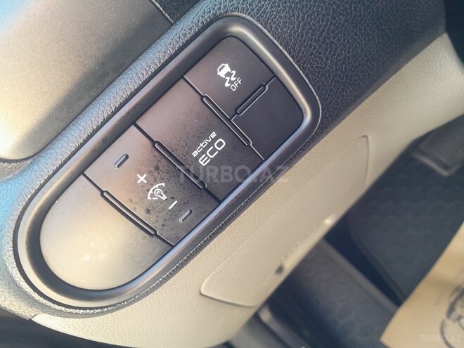 Kia Cerato-13