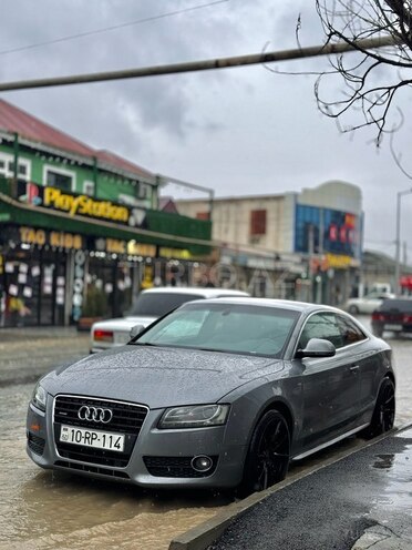 Audi A5-3