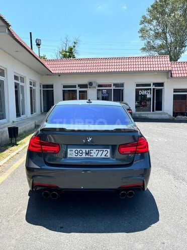 BMW 330-3