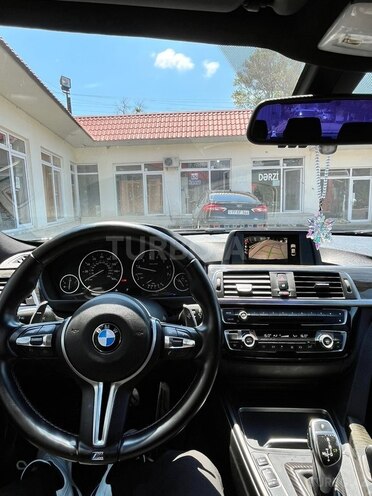 BMW 330-8
