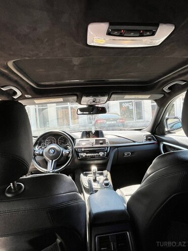 BMW 330-11