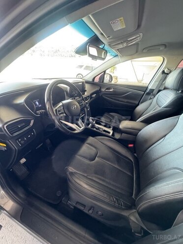 Hyundai Santa Fe-11