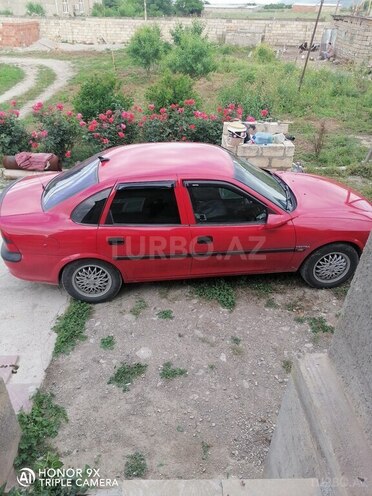 Opel Vectra-3