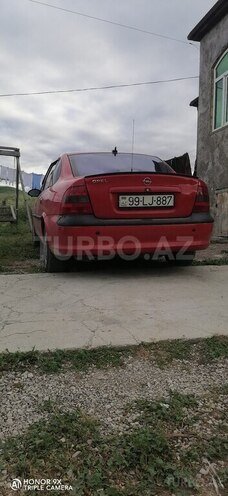 Opel Vectra-6