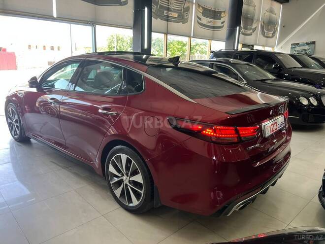 Kia Optima-5