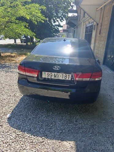 Hyundai Sonata-2